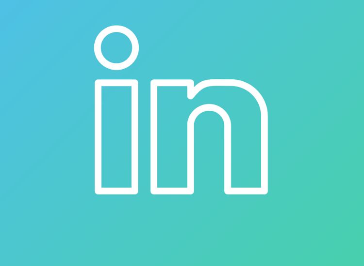 Come postare su LinkedIn: articoli, post e hashtag